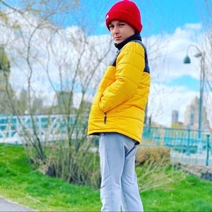 Meet your Posher, Luka